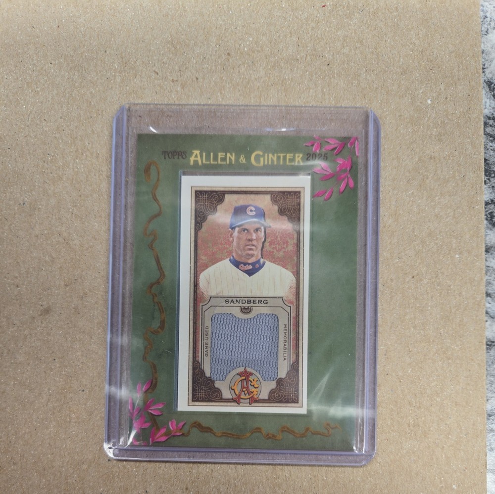 Ryne Sandberg 2025 Topps Allen & Ginter Mini Framed Relic Chicago Cubs #MFR-RSA