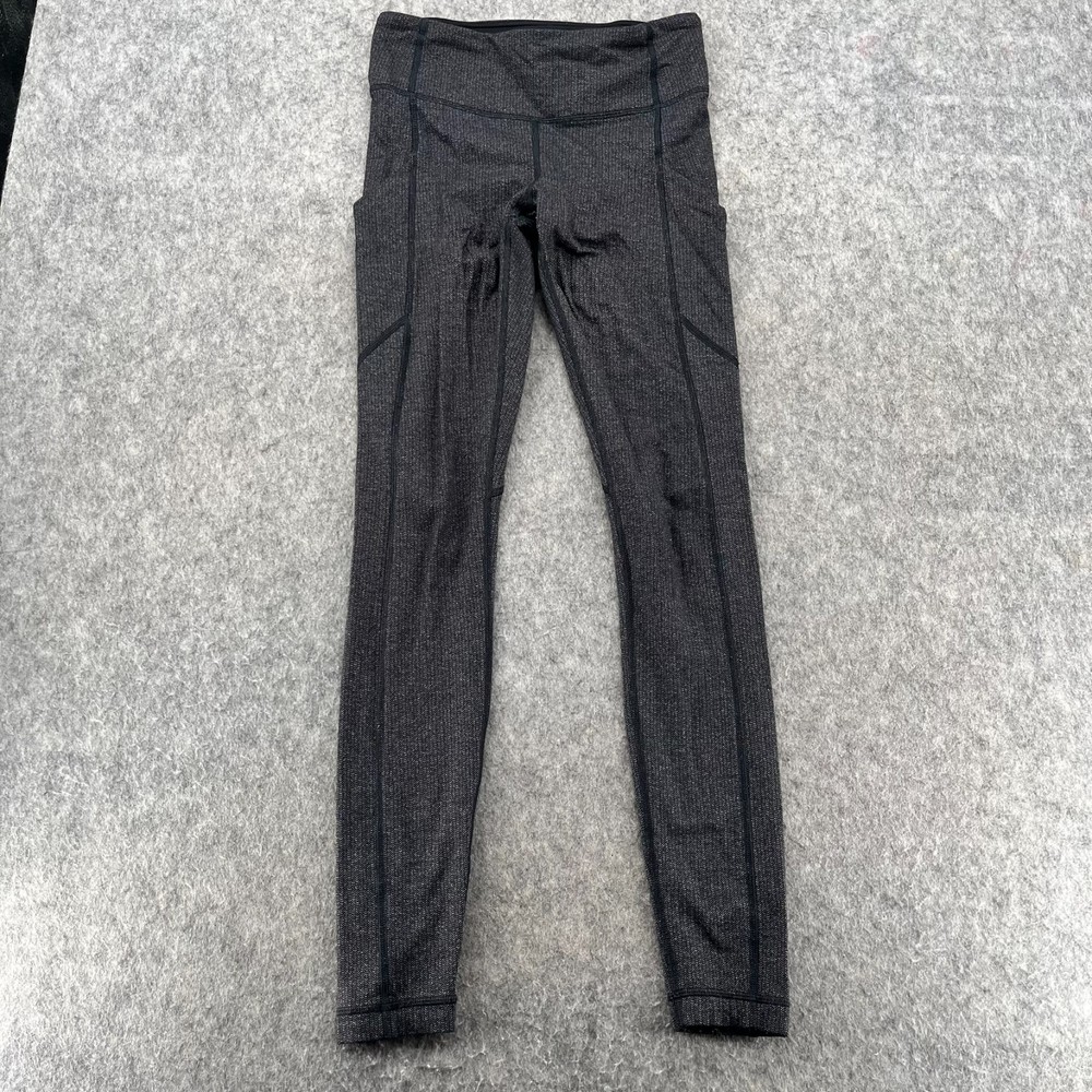 Lululemon Tight Stuff Tight II Chakra Print Alpine White Black Size 4 Stretch