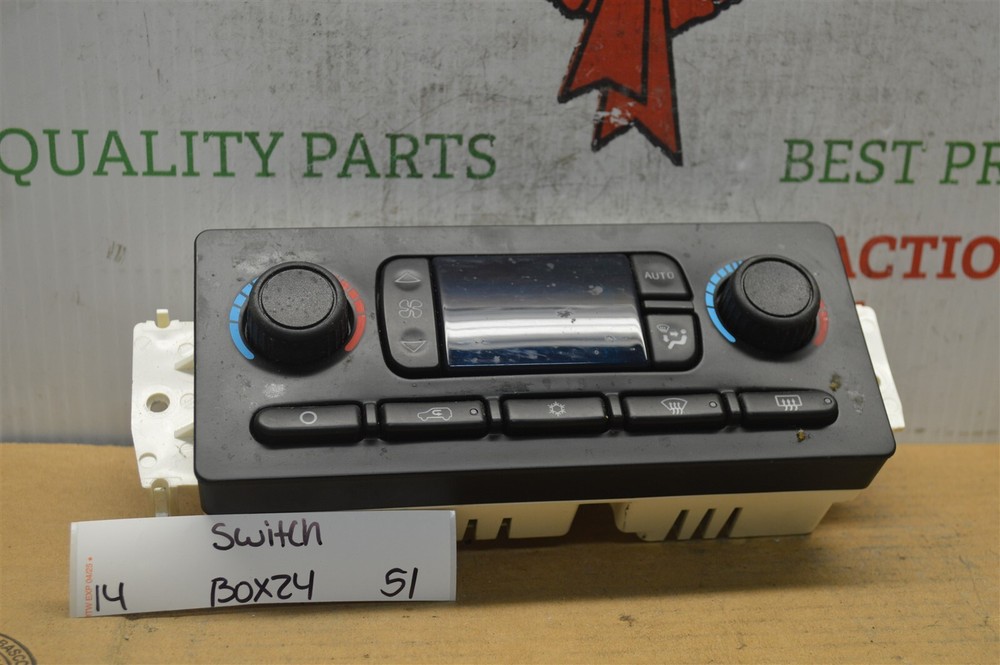 Chevy Silverado GMC AC Climate Control Module 599211XD Panel Switch 51-14 Bx 24-image