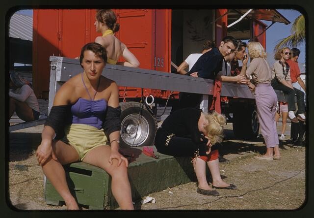 Photo:Ringling Bros Barnum Bailey Circus Rehearsal 1950s Boxcar Performers