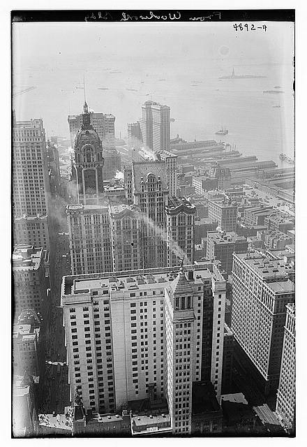 Photo:New York NY Manhattan 1910s Woolworth Building Harbor Boats Skyline