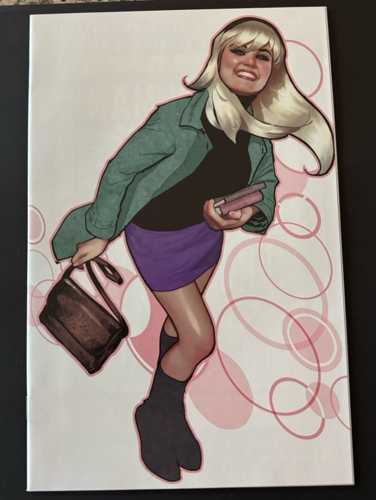 Gwen Stacy #1 2020 | Adam Hughes Store Exclusive Virgin Variant | NM+🔑
