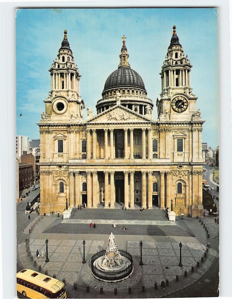 Postcard St Paul's Cathedral London England