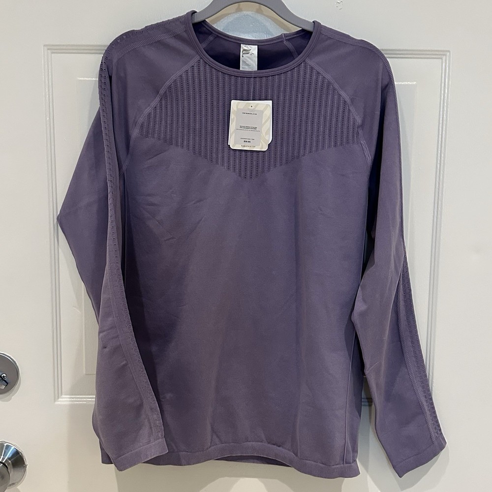 Fabletics Sync Seamless Long Sleeve Top Black Women's Workout. NWT XL