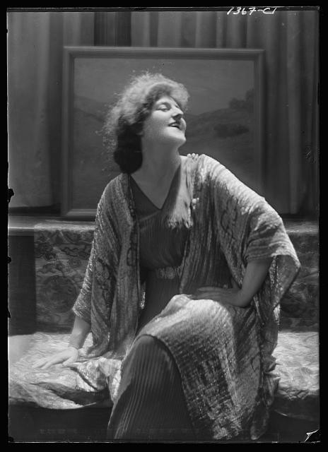 Photo:Edith Vaughan Portrait Photograph 1916 Woman Studio Sitting