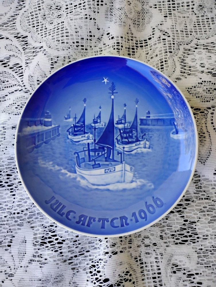 Bing & Grondahl Jule After 1966 Hjem Til Jul Denmark B&G Blue Plate 7