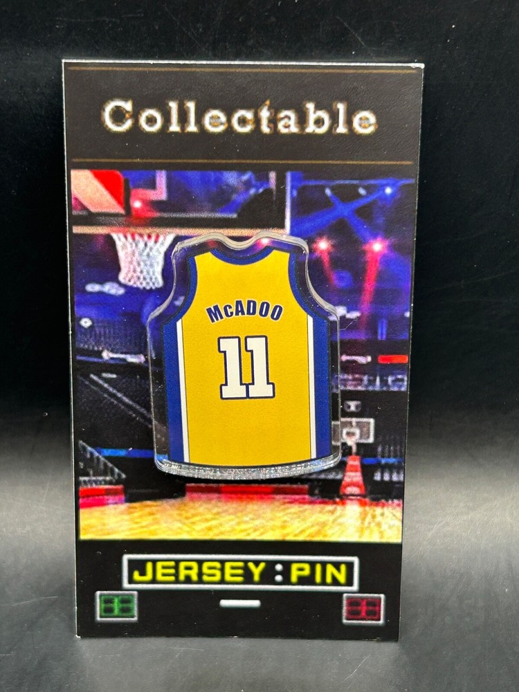 Los Angeles Lakers Bob McAdoo vintage jersey lapel pin - Showtime era collectible
