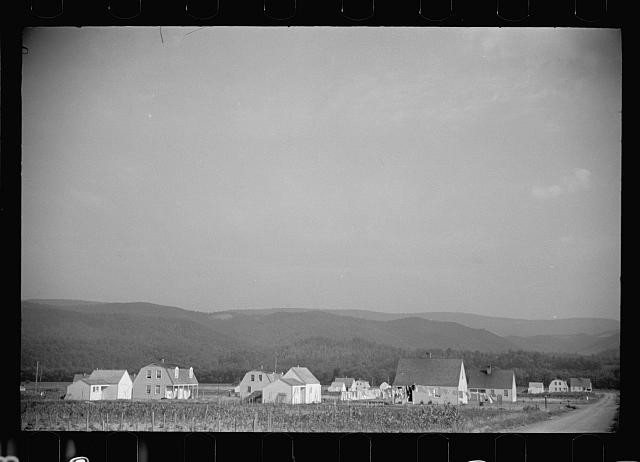 Photo:Tygart Valley Homesteads West Virginia 1936 Rural Houses Mountains