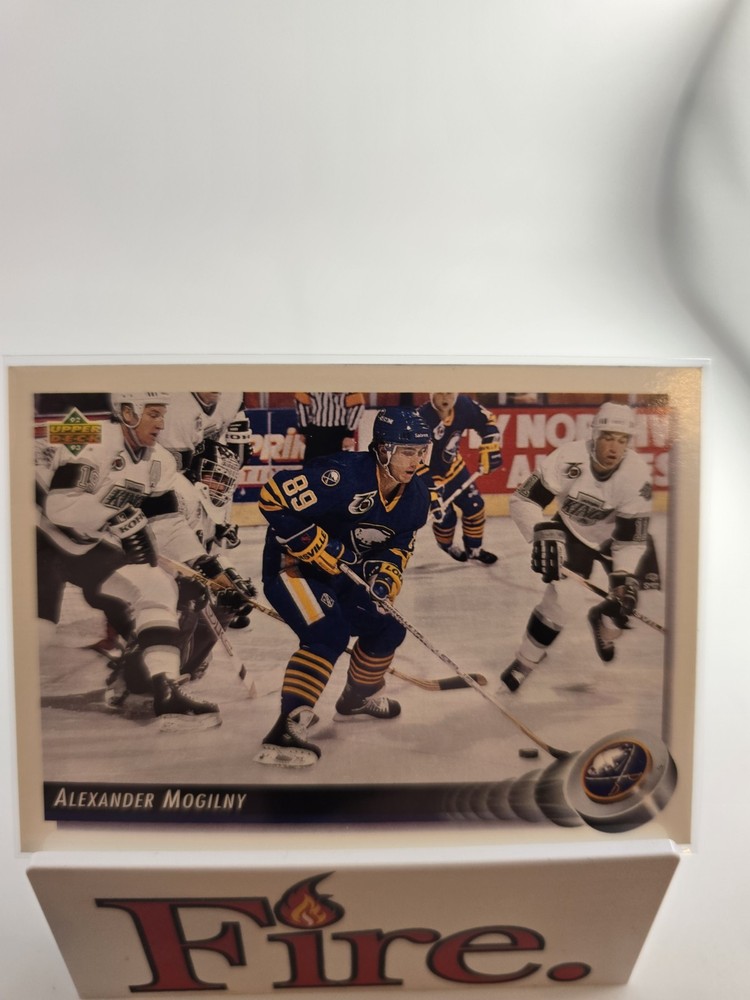 1992-93 Upper Deck - Alexander Mogilny #167 Buffalo Sabres