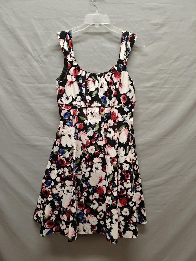White House Black Market Dress Womens 6 Black Floral Fit & Flare Sleeveless