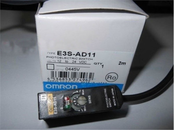 New 1Pcs E3S-AD11 12-24VDC Photoelectric Switch Omron Plc Module ho