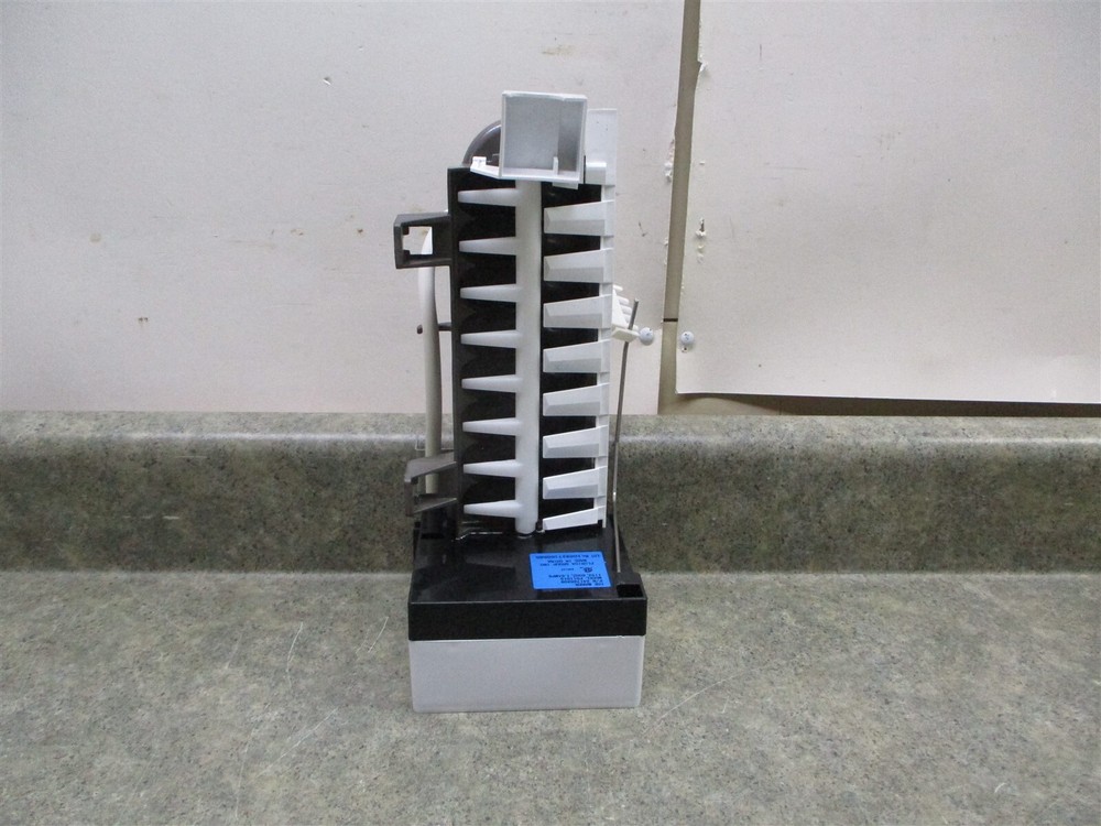 FRIGIDAIRE REFRIGERATOR ICE MAKER PART # 241798209 241798231