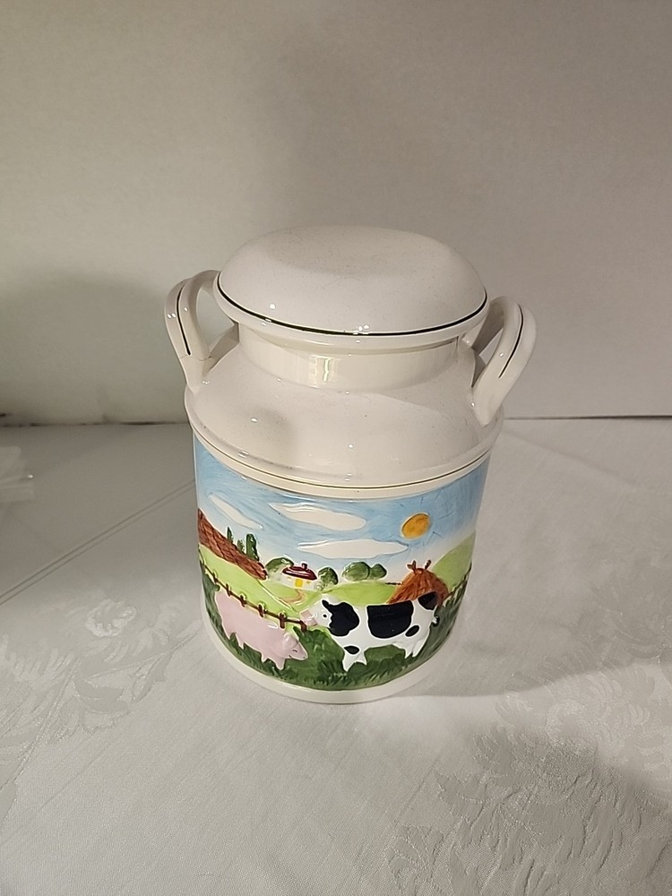 Flawed Cooks Club Farmhouse Pig, Cow, Farm House Milk Jug Cookie Jar 10
