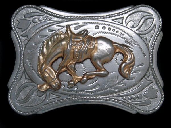 TJ15169 VINTAGE 1970s **HORSE** WESTERN & COWBOY FASHION DESIGN BELT BUCKLE