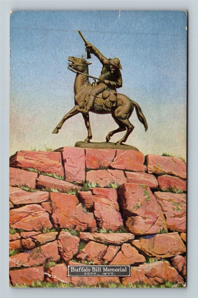 Cody WY-Wyoming, Buffalo Bill Memorial Statue On His Horse Vintage Postcard