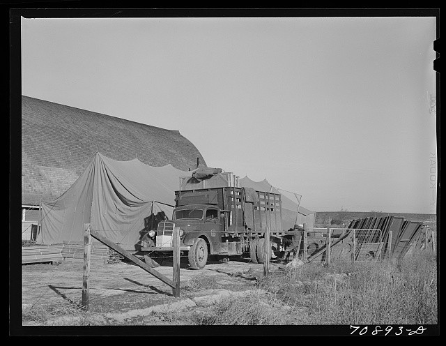 Photo:Caldwell Idaho 1941 FSA Camp Equipment Truck Permanent Camp