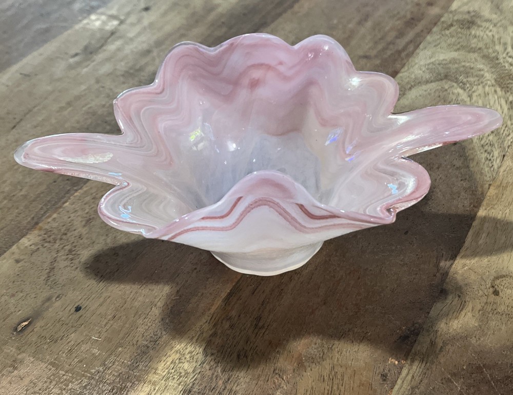 Pink & White Wavy Swirl Decorative Art Oval Candy Trinket Bowl Vintage 3.25” T