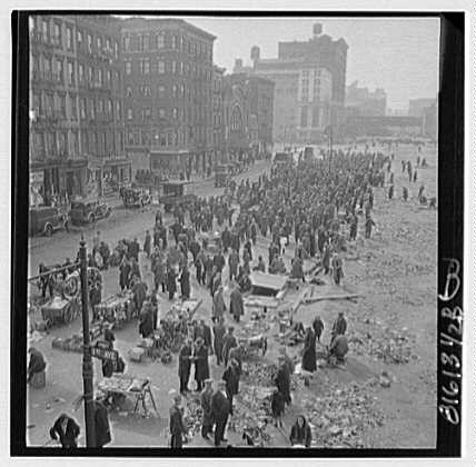 Photo:New York City views. 1933 junk markets I
