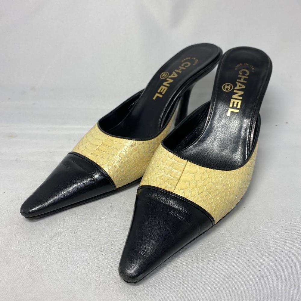 Rare CHANEL Bi-Color Python Leather Sandals Size 36.5 (US 6)
