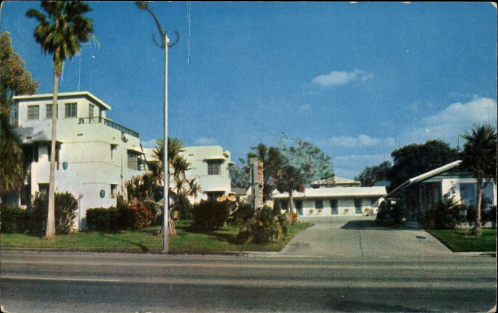 Sarasota Florida Clearview Motel Tamiami Trail unused vintage postcard