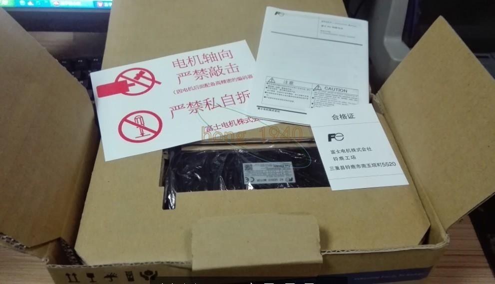 1PCS FUJI Servo Motor GYS101DC1-SB NEW