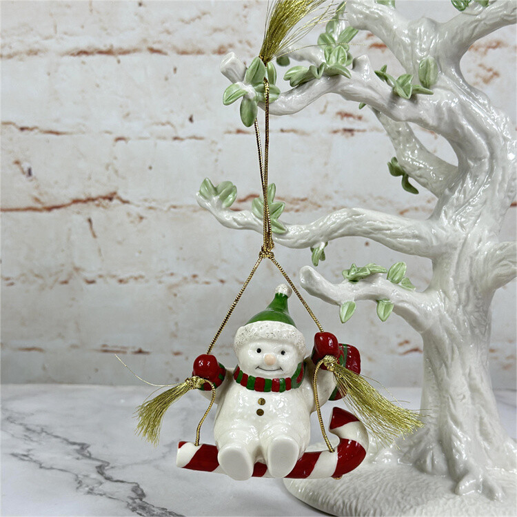 LENOX Snowman Sitting On Candy Sculpture Ornament Decoraiton Pendant