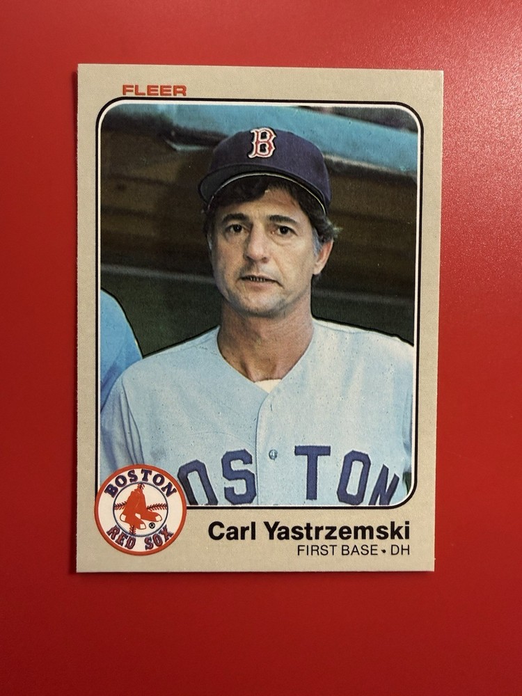 1983 Fleer #200 Carl Yastrzemski Boston Red Sox