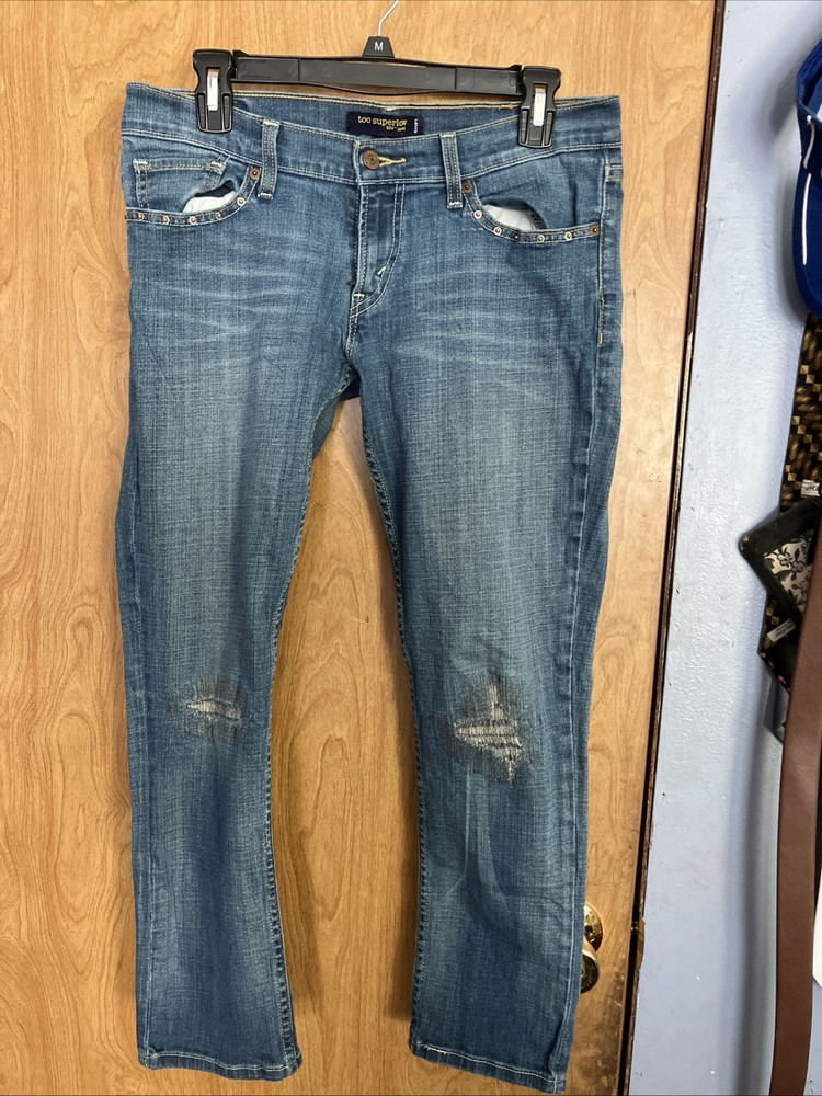Levis 524 Too Superlow Jeans. Women's Size 9 Dark Wash Stretch Denim.