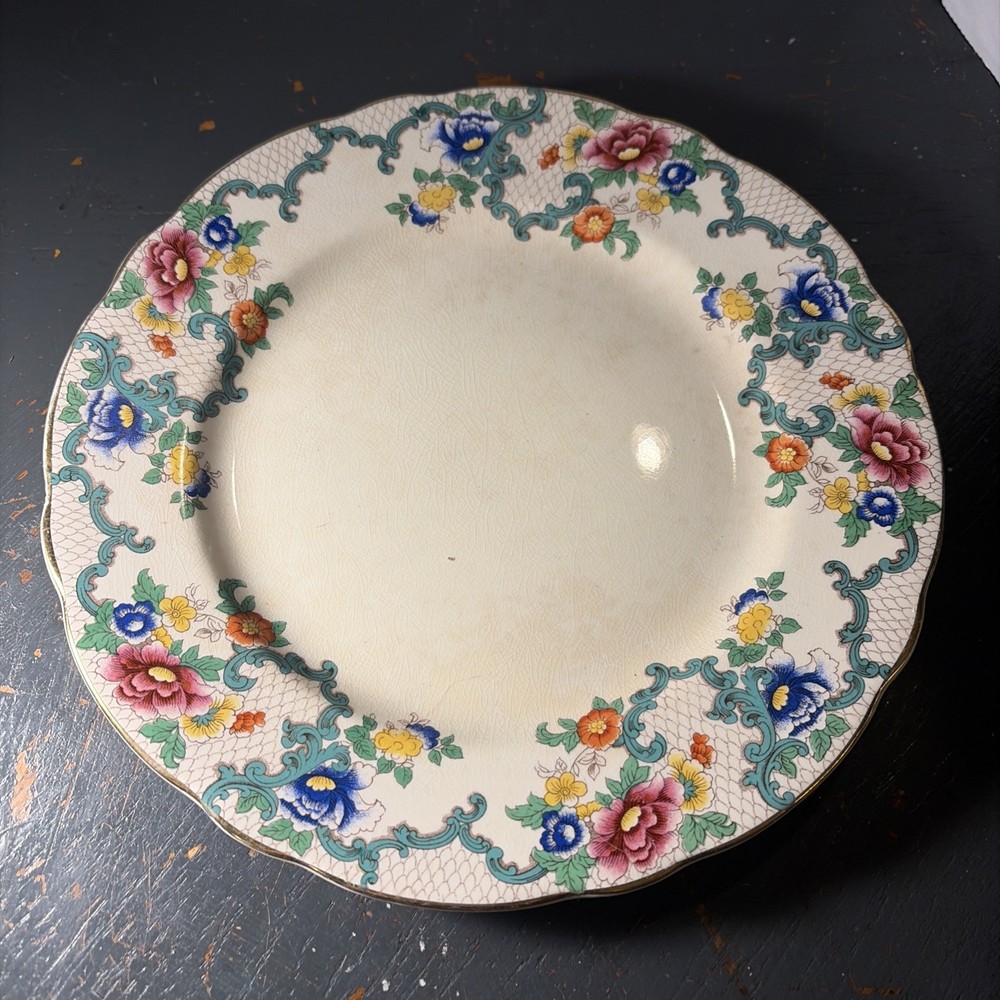 Royal Cauldon Victoria 8” Vintage Plate