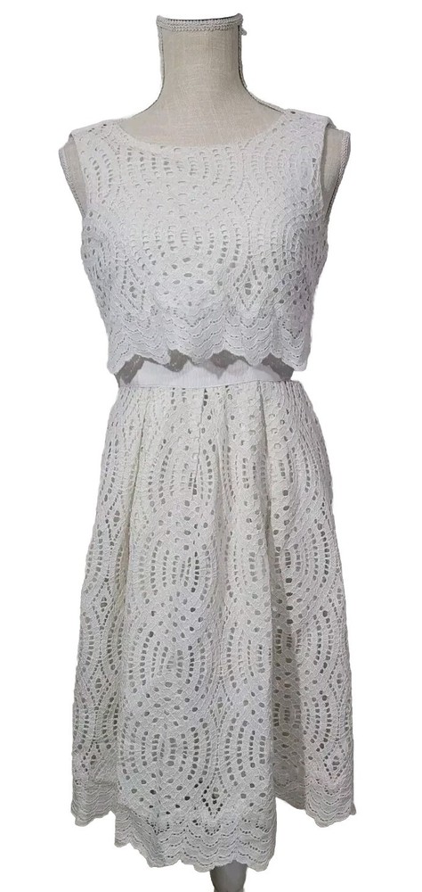 ANTONIO MELANI SIZE 2~Womens Lace Lined Dress Ivory Sleeveless Knee Length