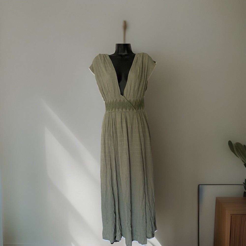 Free People Devon Midi Dress Small Khaki Green Smocked Embroidery Boho E4