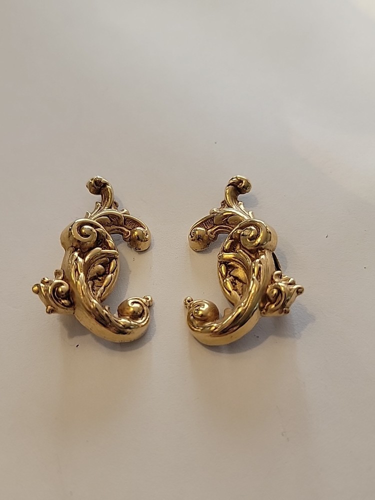 Vintage Art Nouveau Gold-Tone Clip On Earrings