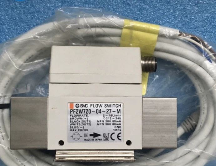 New SMC PF2W720-04-27-M Flow Switch