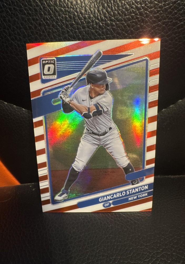 2021 Panini Donruss Optic - Giancarlo Stanton #124 Freedom Prizm /45