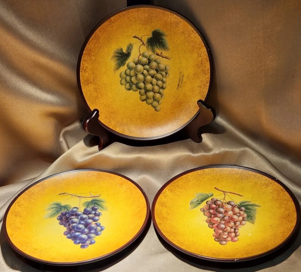 Set of 3 GRAPE, FRUIT, VINEYARD Ceramic Decorative Wall Plates