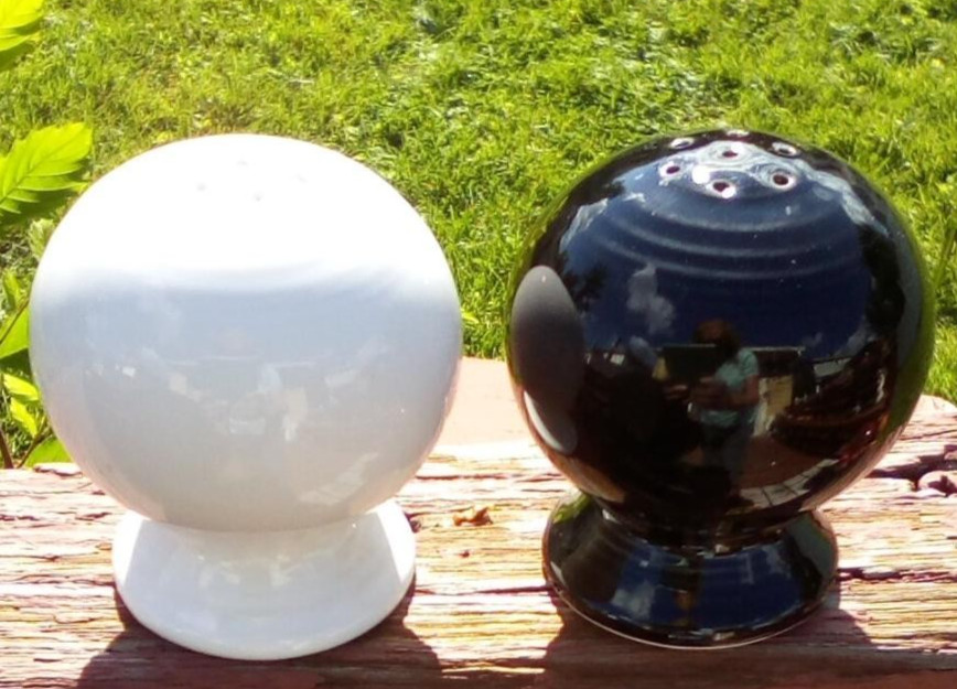 Vtg Fiesta Ball Shaped Salt/Pepper Shakers Black/White