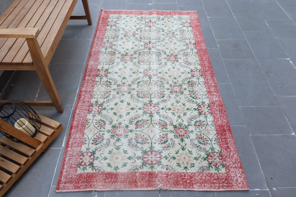 Vintage Rug, 3,5x6,7 ft Turkish Rug, Red Green Animal Print Wool Rug