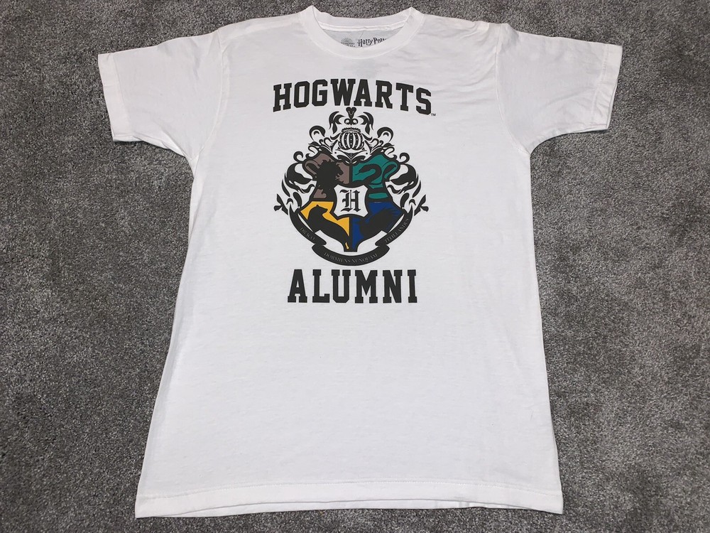 Harry Potter Men's Hogwarts Alumni T-shirt Medium White Gryffindor Slytherin