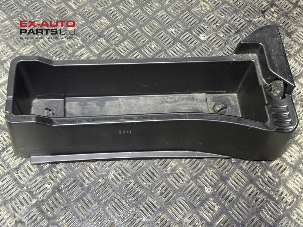 Toyota Yaris Mk2 2006 Centre Console Storage Tray – Genuine OEM