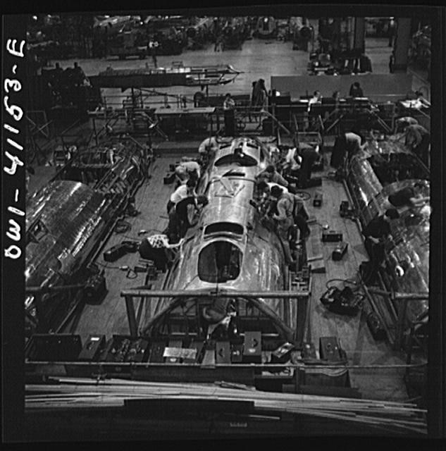 Photo:Seattle Washington 1930s Boeing Aircraft Plant Assembly Line Workers