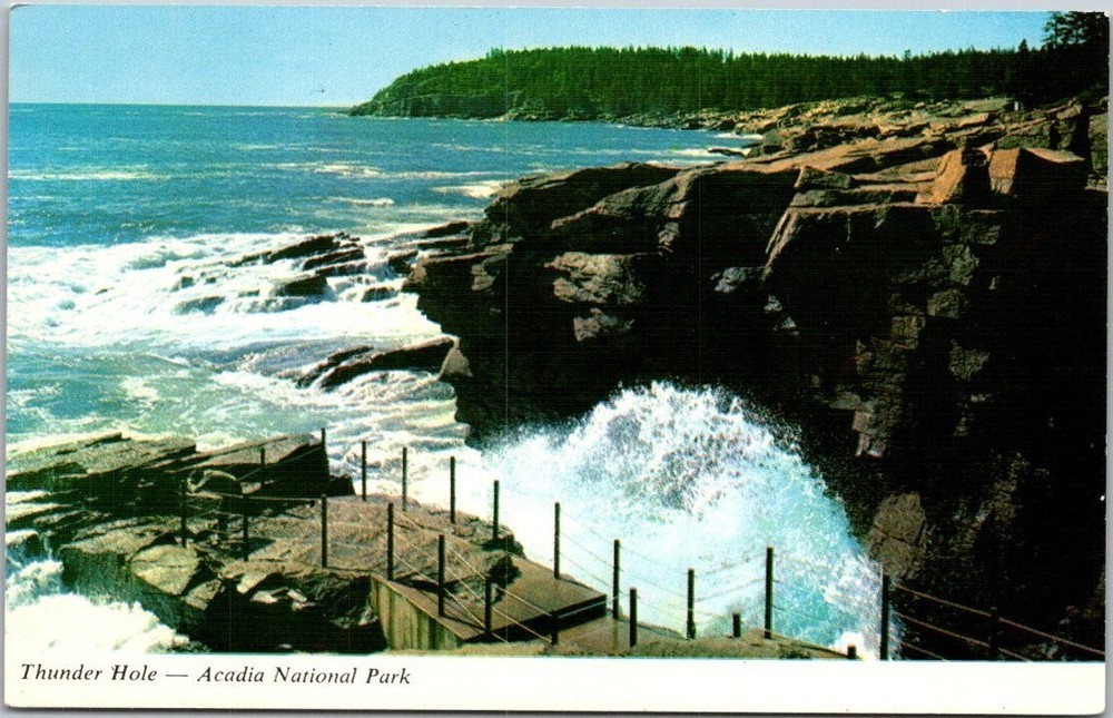 Thunder Hole Bar Harbor Maine Acadia National Park Vintage Chrome Postcard A99-image