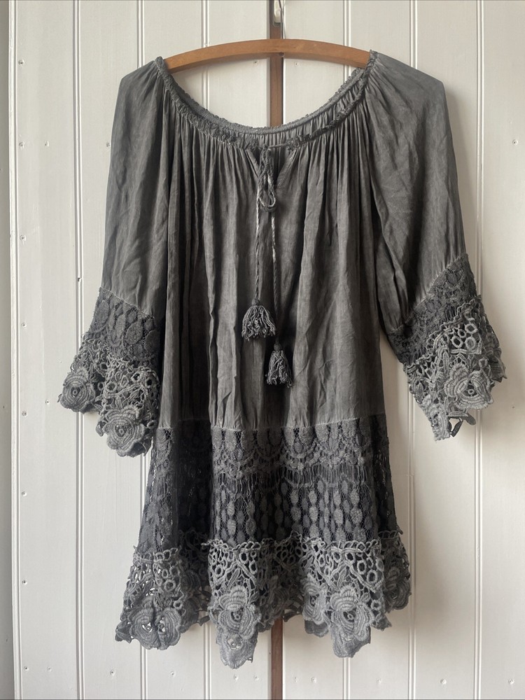 Fairycore/witchy/boho/gothic  Viscose Blouse Size M With Crochet/lace Detail