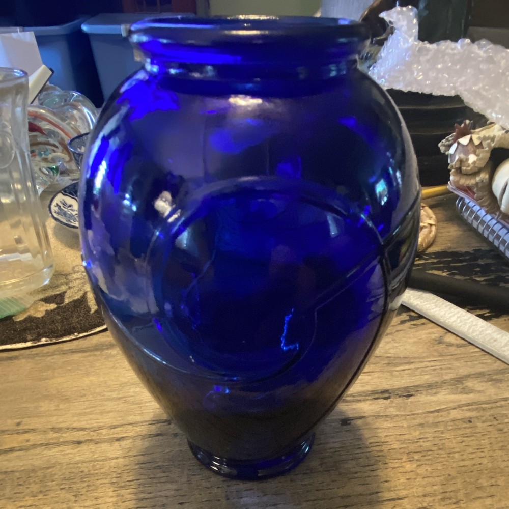 Unmarked Cobalt Blue Glass Vase Solid Pattern Blue Glass 8 in Tall Decorative