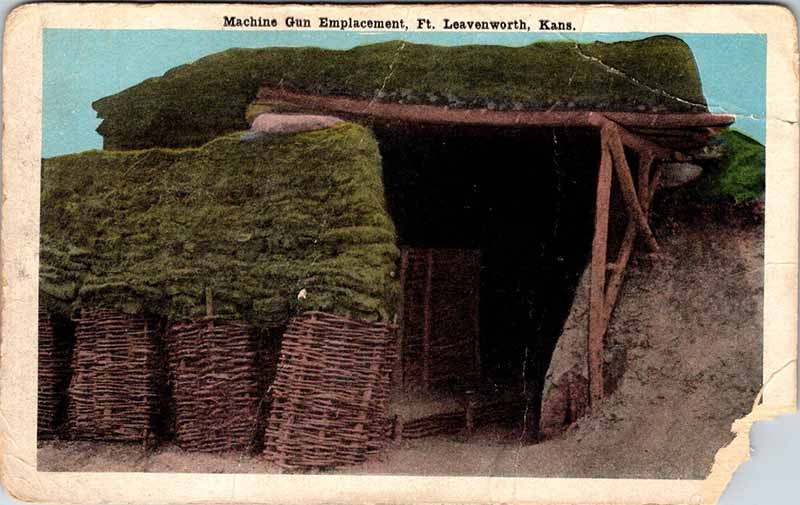 Postcard MILITARY SCENE Fort Leavenworth Kansas KS m/09 AL1690