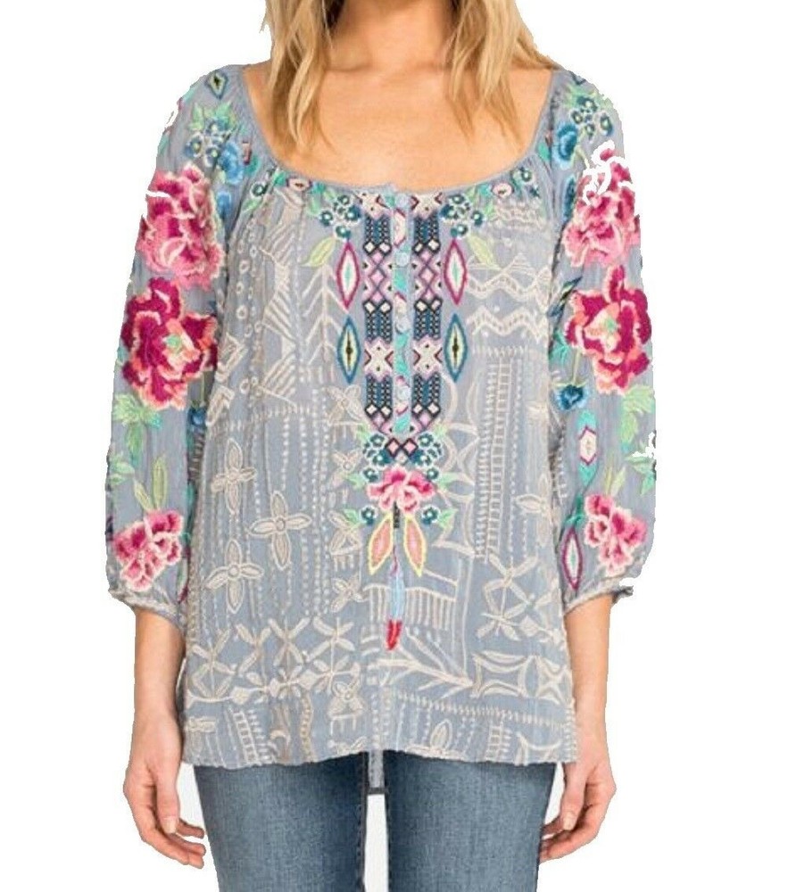Johnny Was Trista light blue embroidered blouse XL