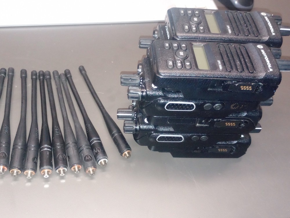 LOT 10 Motorola XPR3500e AAH02RDH9VA1AN-AMA-2 UHF 2Way Radio w/antenna, No Batt