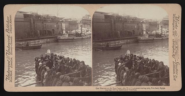 Photo:Coal heavers Suez Canal worlds greatest coaling port Port Said Egypt