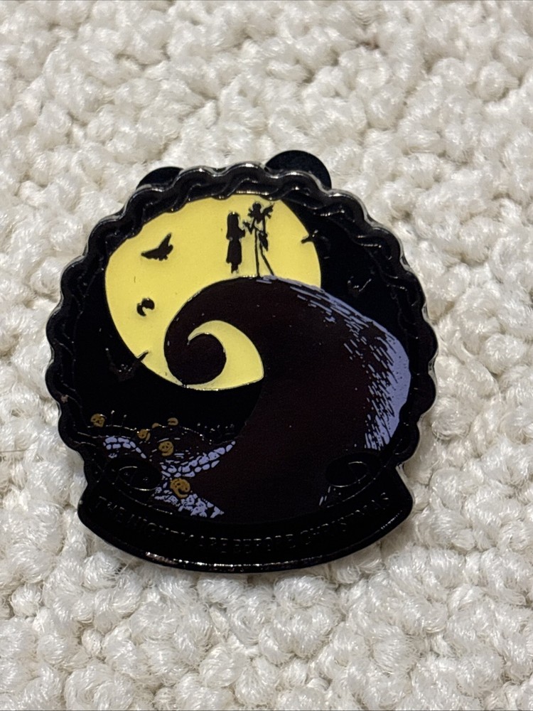 Loungefly Disney NBC pin Jack and Sally Silhouette