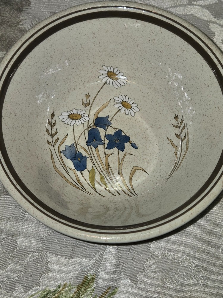 Royal Doulton 6-1/4