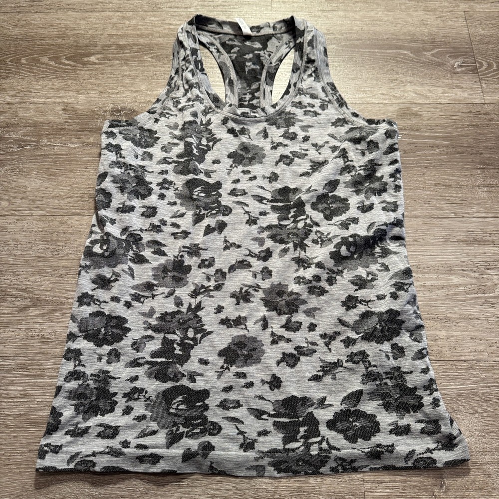 Athleta Tank Top Womens Medium Gray Momentum Racerback Floral Spacedye Workout